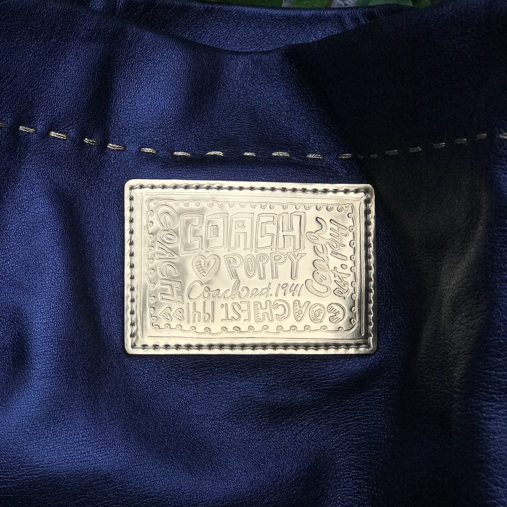 Coach Handbag (authentic) - Picture 5 of 5